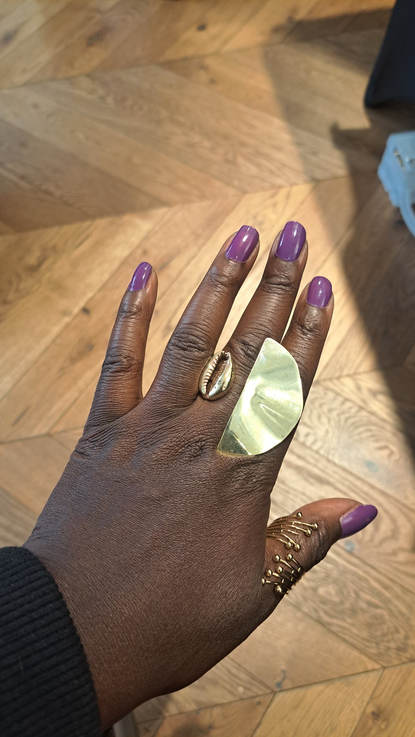 Bague cauri dore