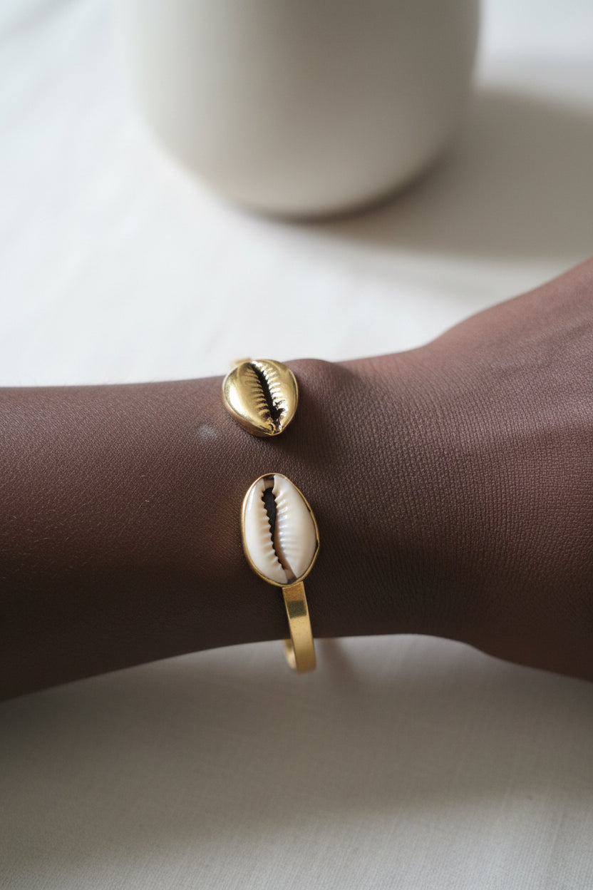 Bracelet cauri doré